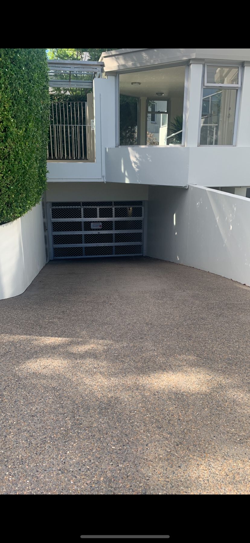 Coloured concrete driveway Cremorne